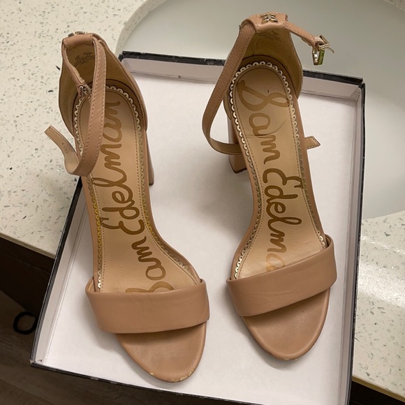 Sam Edelman - Picture 1 of 4